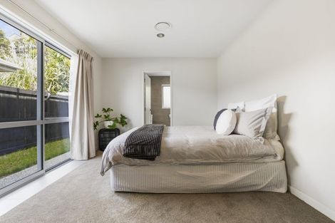 Photo of property in 6 Tuatini Place, Long Bay, Auckland, 0630