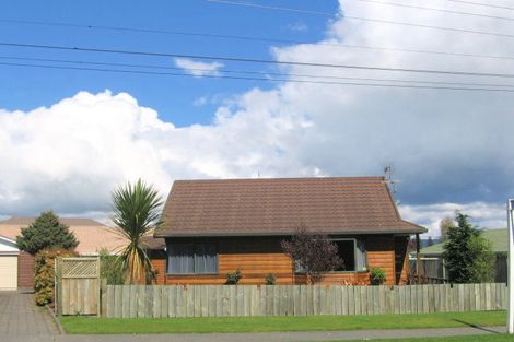 Photo of property in 35 Basley Road, Owhata, Rotorua, 3010
