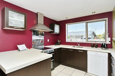 Photo of property in 10 Martyn Street, Rangiora, 7400