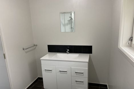 Photo of property in 2 Allen Road, Raumati Beach, Paraparaumu, 5032