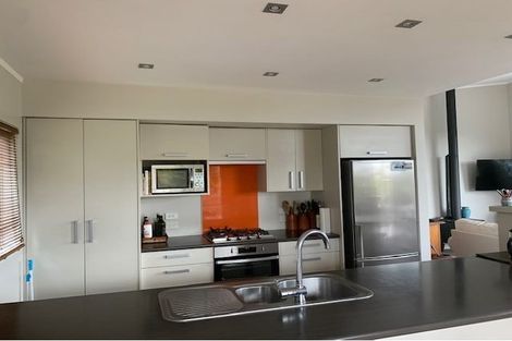 Photo of property in 30 Waimahanga Road, Onerahi, Whangarei, 0110