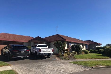 Photo of property in 14 Kilkenny Place, Fitzherbert, Palmerston North, 4410