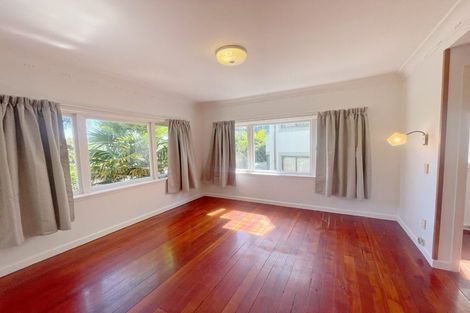 Photo of property in 38 Ngaiwi Street, Orakei, Auckland, 1071