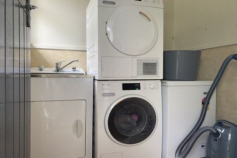 Photo of property in 68 The Drive, Tawa, Wellington, 5028