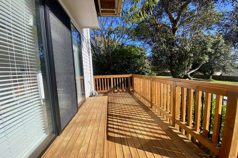 Photo of property in 2/20 Eban Avenue, Hillcrest, Auckland, 0627