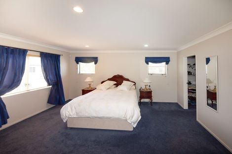 Photo of property in 19 Chippenham Grove, Churton Park, Wellington, 6037