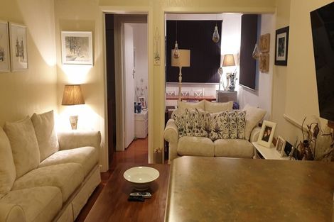 Photo of property in 2 Craig Road, Milford, Auckland, 0620