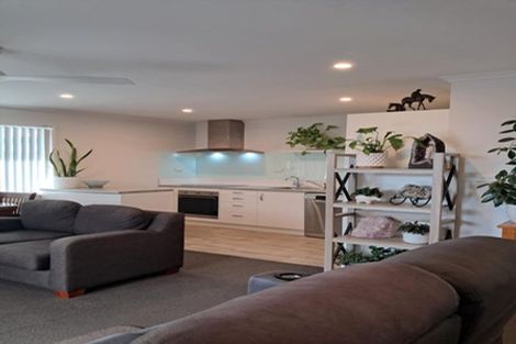 Photo of property in 5 Lance Way, Papamoa, 3118