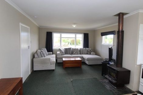 Photo of property in 6 Studholme Street, Waimate, 7924