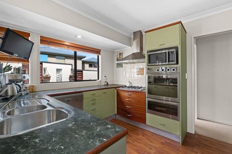 Photo of property in 42 Hillcrest Road, Otumoetai, Tauranga, 3110