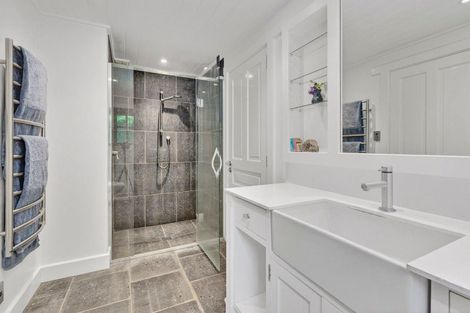 Photo of property in 124 Horseshoe Bend Drive, Albert Town, Wanaka, 9382