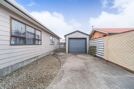 Photo of property in 57 Rhodes Drive, Kelvin Grove, Palmerston North, 4414
