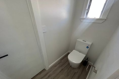 Photo of property in 2/14 Shaftesbury Street, Avonhead, Christchurch, 8042