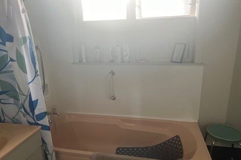 Photo of property in 20 Stanley Street, Levin, 5510