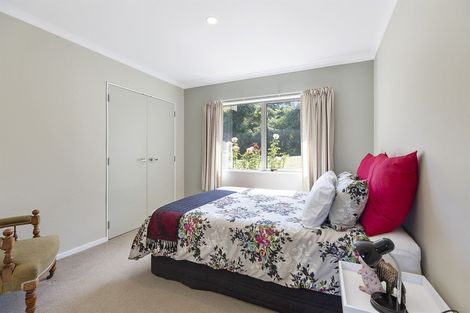 Photo of property in 4 Corlett Road, Plimmerton, Porirua, 5026