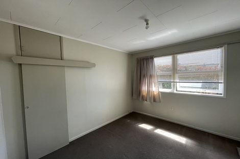 Photo of property in 24 Huruhuru Road, Massey, Auckland, 0614