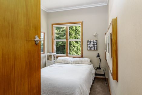 Photo of property in 32 Tollemache Road East, Longlands, Hastings, 4122