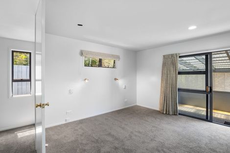 Photo of property in 1/311 Glenfield Road, Glenfield, Auckland, 0629