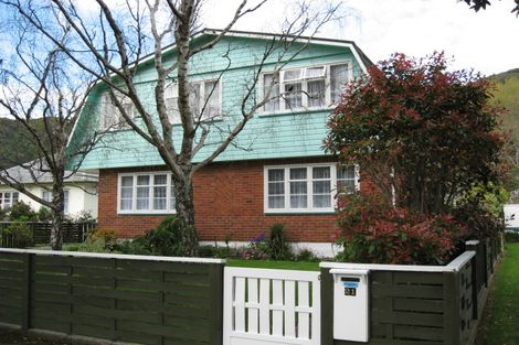 Photo of property in 21 Freyberg Street, Waterloo, Lower Hutt, 5011