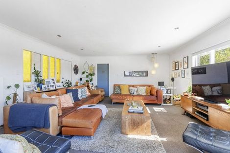 Photo of property in 1a Argyle Road, Browns Bay, Auckland, 0630