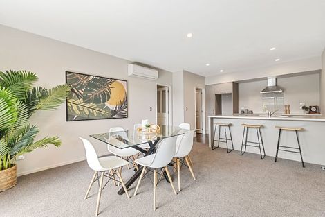 Photo of property in 15 Saint Peters Close, Woolston, Christchurch, 8062