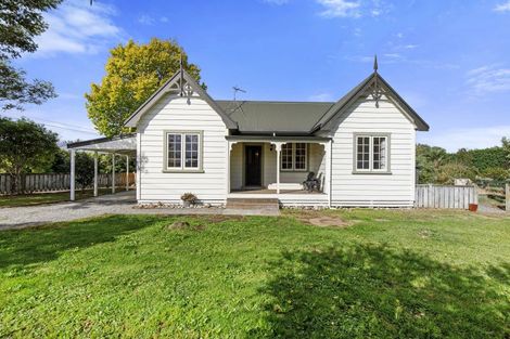 Photo of property in 463a High Street South, Carterton, 5713