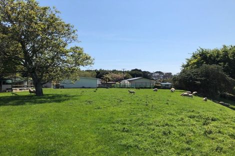 Photo of property in 22 Tiratu Road, Dannevirke, 4976