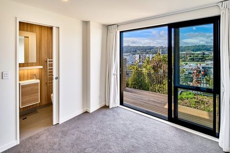 Photo of property in 27c Thompson Street, Mount Cook, Wellington, 6011