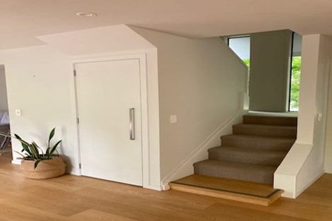 Photo of property in 9 Maori Hut Road, Red Beach, 0932