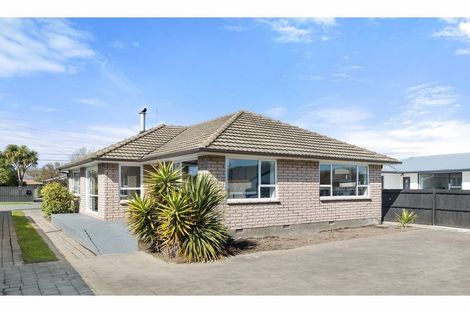 Photo of property in 18 Horton Place, Avondale, Christchurch, 8061
