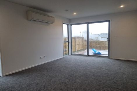 Photo of property in 10 Selkirk Lane, Hamilton Lake, Hamilton, 3204