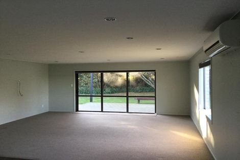 Photo of property in 52 Airport Drive, New Plymouth Airport, New Plymouth, 4373