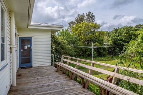 Photo of property in 16 Oxford Street, Lansdowne, Masterton, 5810