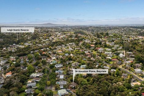 Photo of property in 38 Houston Place, Bayview, Auckland, 0629