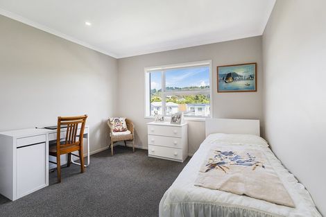 Photo of property in 35 Flotilla Place, Whitby, Porirua, 5024