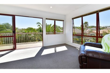 Photo of property in 29a Matai Road, Stanmore Bay, Whangaparaoa, 0932