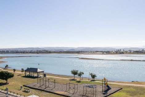 Photo of property in 503/7 Humber Street, Pandora, Napier, 4110