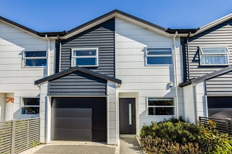 Photo of property in 15 Kamana Way, Kenepuru, Porirua, 5022