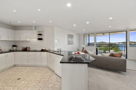 Photo of property in 5d/173 Hurstmere Road, Takapuna, Auckland, 0622