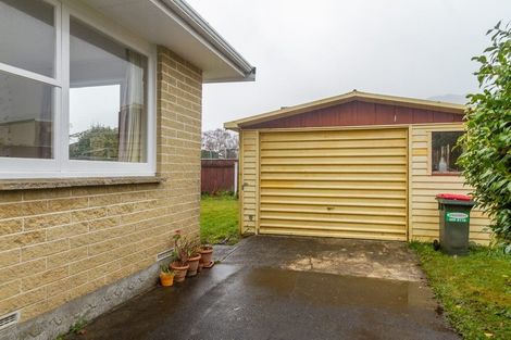 Photo of property in 89 California Drive, Totara Park, Upper Hutt, 5018