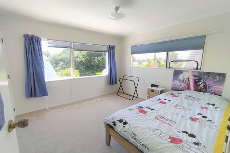 Photo of property in 2/12 Windsong Court, Northpark, Auckland, 2013