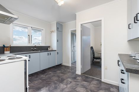 Photo of property in 75 Oakdale Road, Mount Roskill, Auckland, 1041