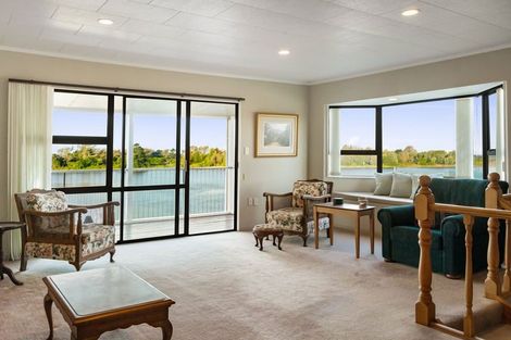 Photo of property in 16 Pohutukawa Drive, Athenree, Katikati, 3177