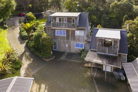 Photo of property in 18 Dene Court Lane, Greenhithe, Auckland, 0632