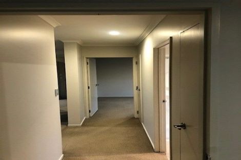 Photo of property in 26a Kinleith Way, Albany, Auckland, 0632