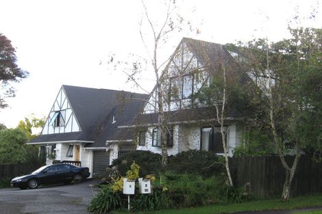 Photo of property in 3/14 Sandgate Avenue, Botany Downs, Auckland, 2010