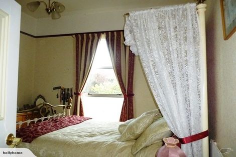 Photo of property in 30 Rhodes Street, Waimate, 7924