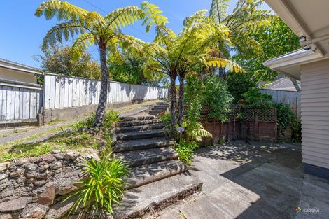 Photo of property in 11a Hillary Street, Tawa, Wellington, 5028