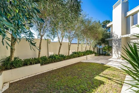 Photo of property in 364 Pinecrest Drive, Gulf Harbour, Whangaparaoa, 0930