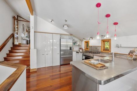 Photo of property in 107 Vauxhall Road, Narrow Neck, Auckland, 0624